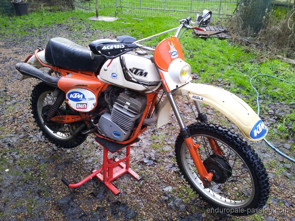 ktm 400 GS MARC SILVERT.jpg - 2015 : La moto de Marc silvert, toujours en état et toujours d'attaque ! une KTM 400 GS.